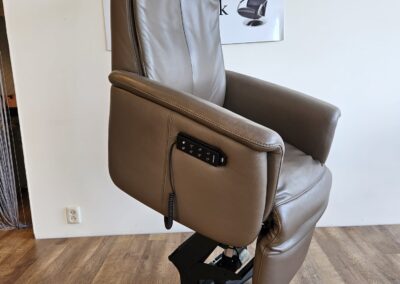 Sta fauteuil van Prominent.